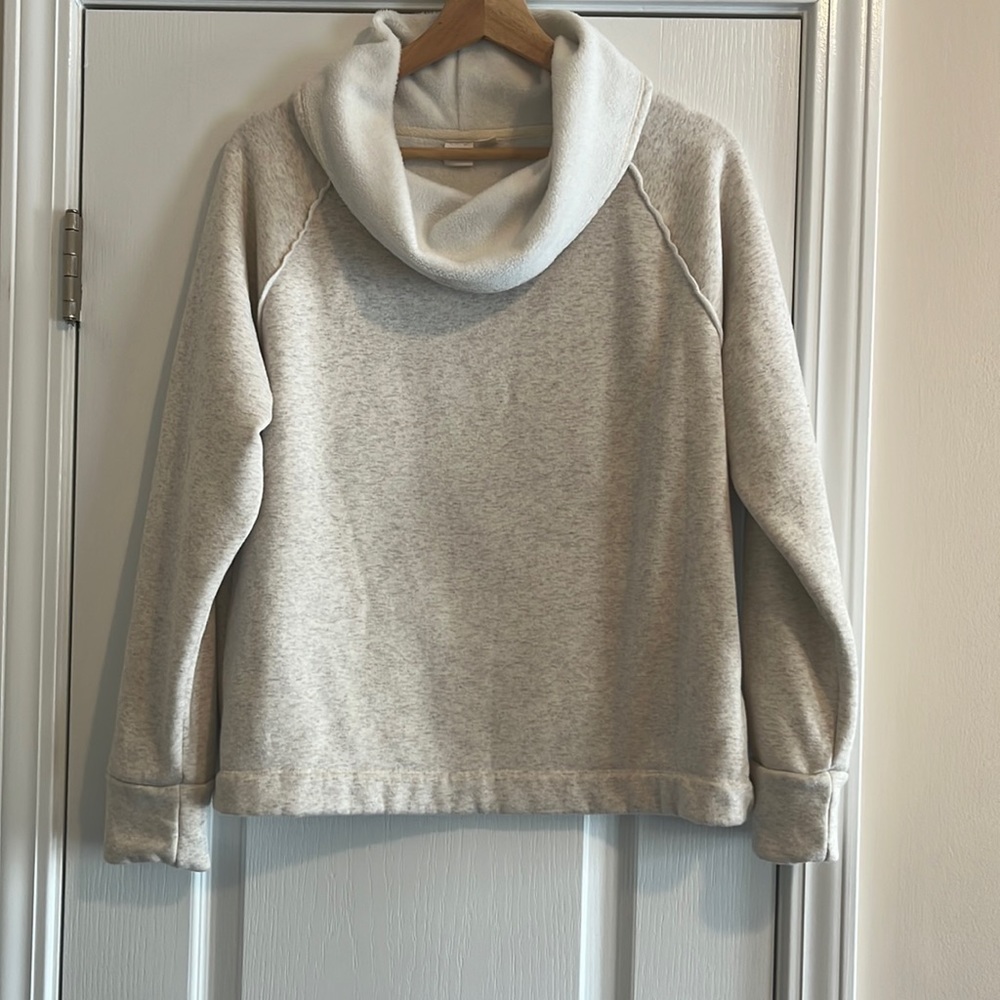 Gap Sweater - M